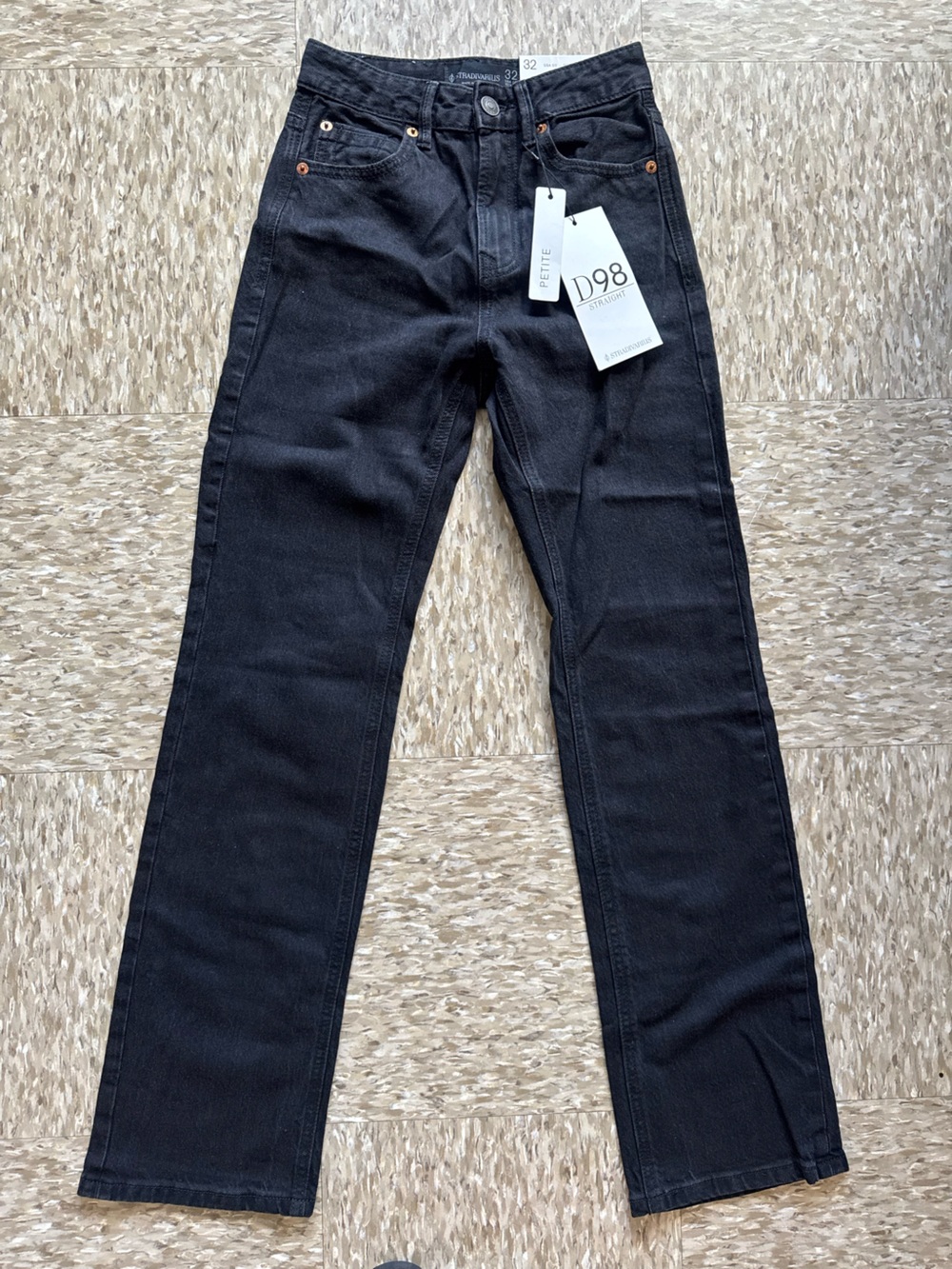 Stradivarius D98 Black Jeans Size 32